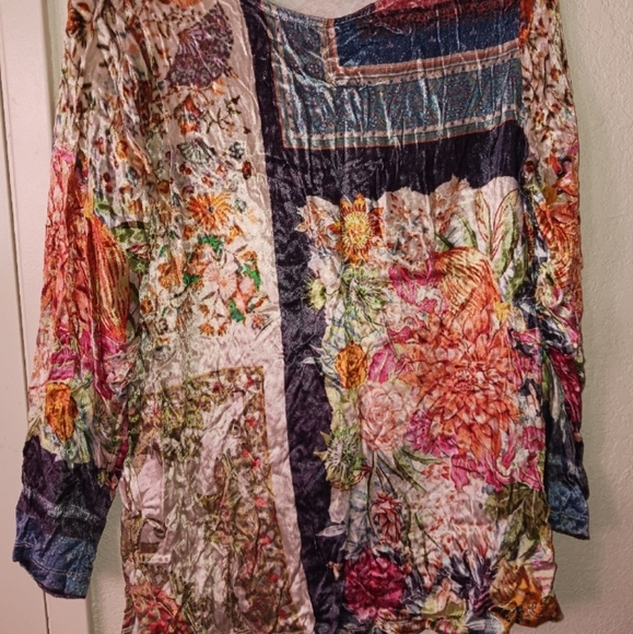 Womans Soft surroundings velvet floral patchwork Tunic M - Picture 2 of 5